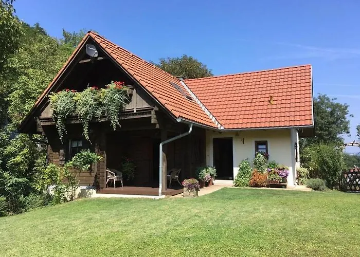 Schmuckes GeräUmiges Haus Mit Garten In Graz FüR Bis Zu 8 GäSte Ideal FüR Familien Und Gruppen