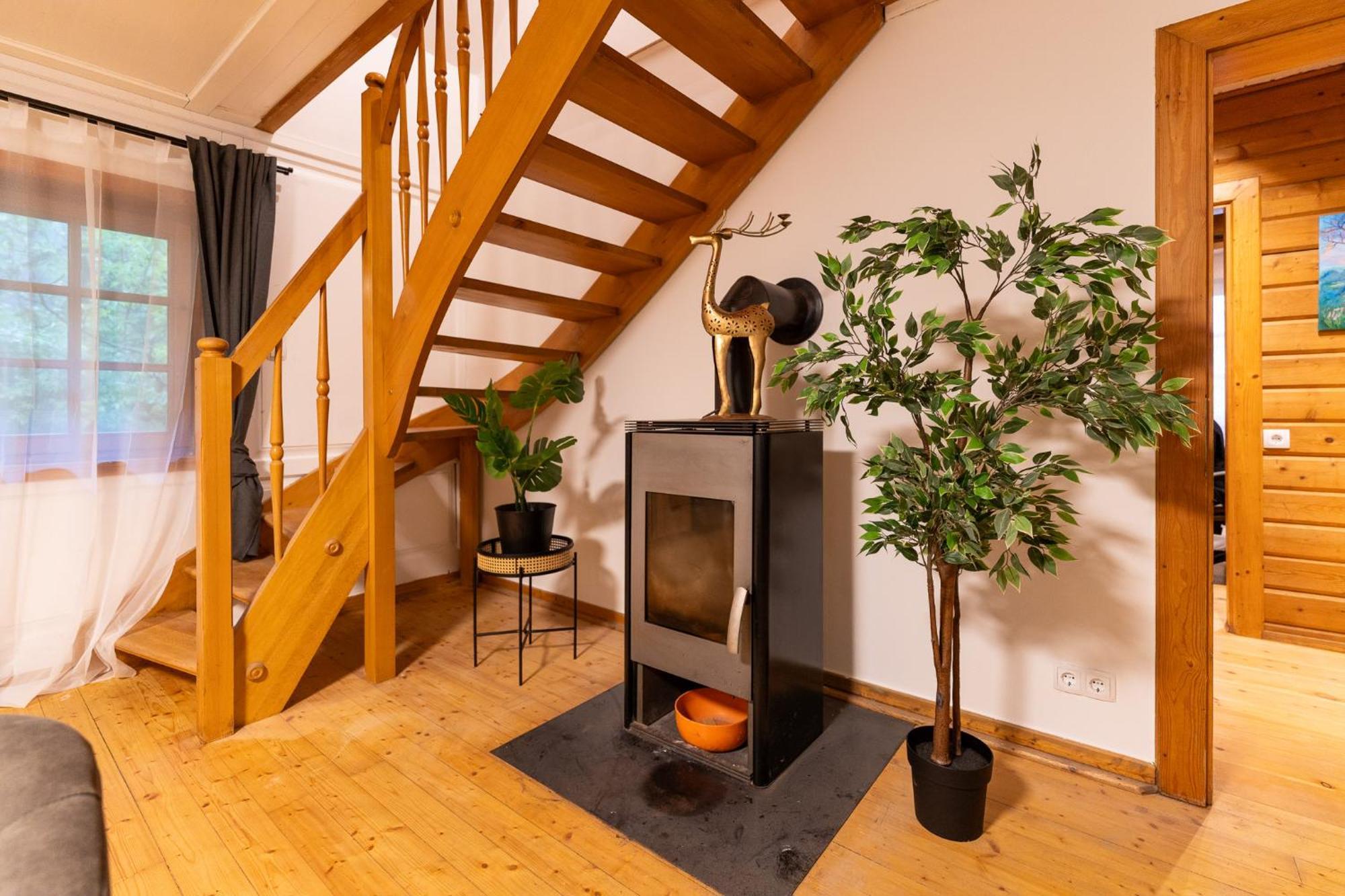 Schmuckes Geräumiges Haus Mit Garten In Für Bis Zu 8 Gäste Ideal Für Familien Und Gruppen Graz