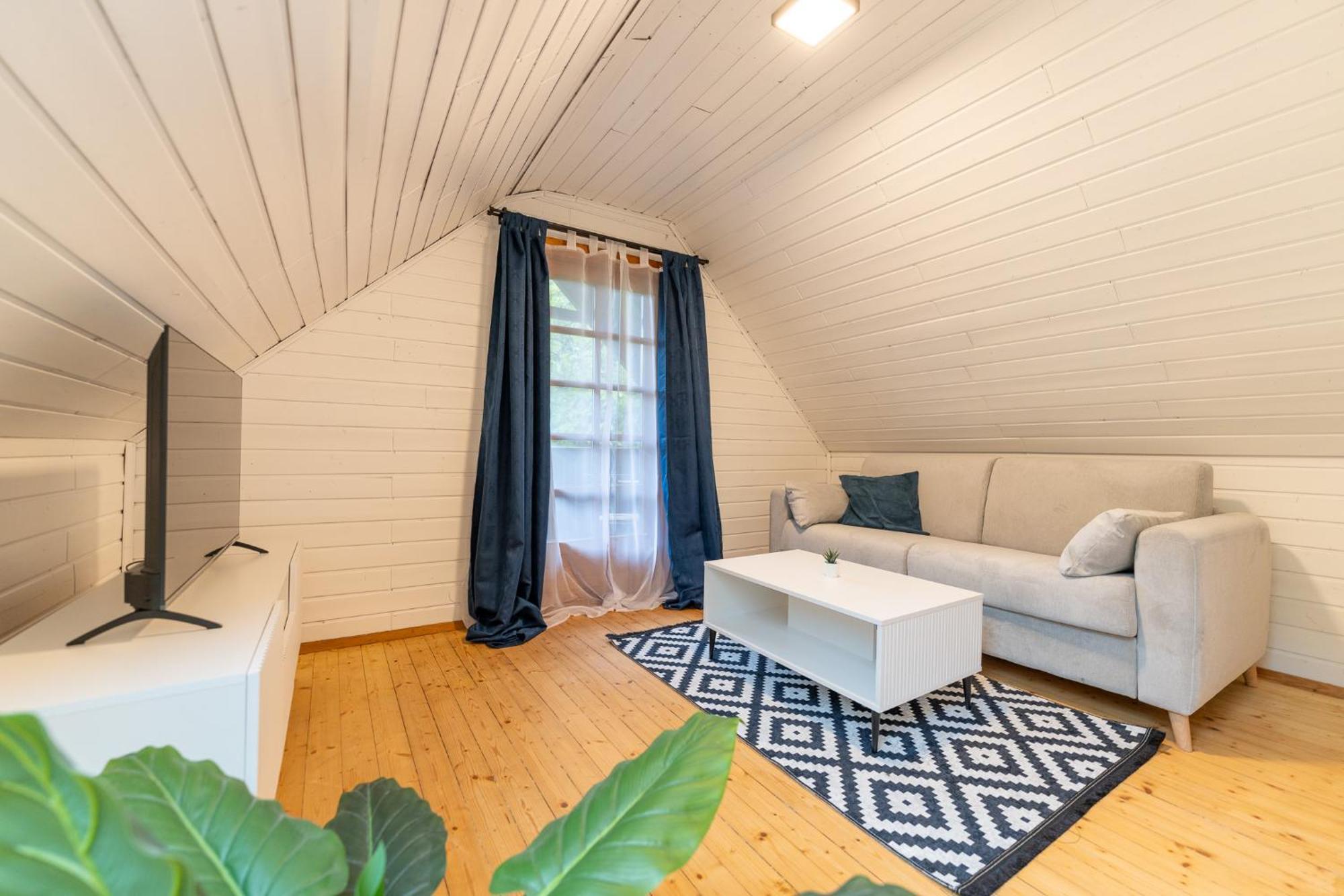 Vakantiehuis Schmuckes Geräumiges Haus Mit Garten In Für Bis Zu 8 Gäste Ideal Für Familien Und Gruppen *